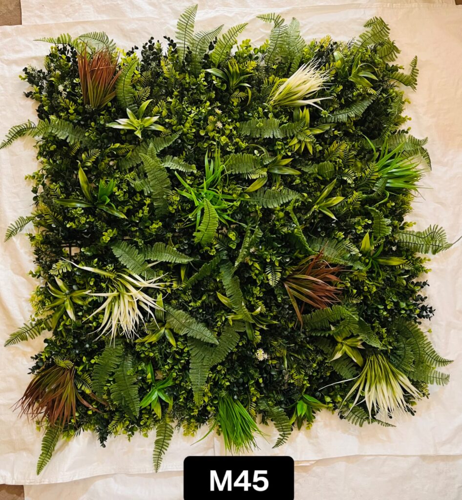 Evergreen Vertical Garden 1 Meter Outdoor UV Coated